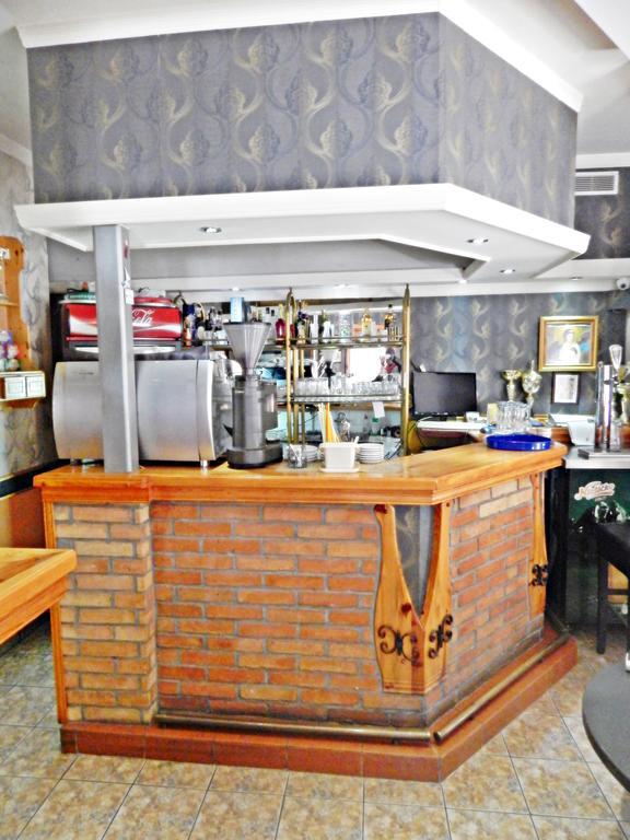 Caffe Pizzeria I Apartmani Bona Fides Nm Nova Varoš Dış mekan fotoğraf